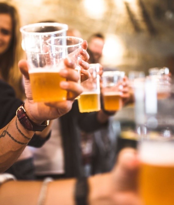 https://www.google.co.uk/search?q=university+students+drinking+alcohol&tbm=isch&ved=2ahUKEwiX9JiGjfToAhWZ_4UKHfFpAYsQ2-cCegQIABAA&oq=university+students+drinking+alcohol&gs_lcp=CgNpbWcQAzoECAAQQzoCCAA6BggAEAcQHjoICAAQBxAFEB46CAgAEAgQBxAeUKu-AVj54wFg4PABaABwAHgAgAFLiAGsCpIBAjIxmAEAoAEBqgELZ3dzLXdpei1pbWc&sclient=img&ei=2A-cXpeoEpn_lwTx04XYCA&bih=607&biw=1280#imgrc=lBHOBgYIKed0-M