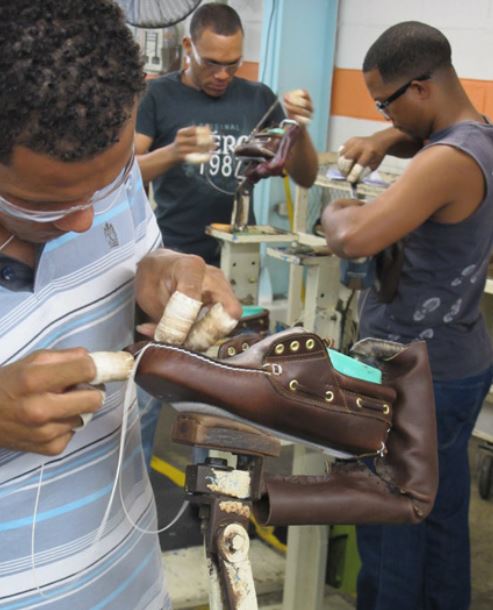 https://www.port-magazine.com/fashion/at-work-timberlands-dominican-republic-factory/